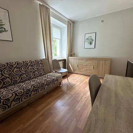 Komfortowy 3city Z Biurkiem Do Pracy Zdalnej W Gdyni By Renters Apartment